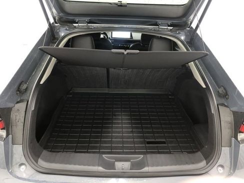 Used 2024 Toyota Prius XLE image 25