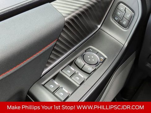 Used 2025 Ford F150 Raptor AWD/4WD image 24
