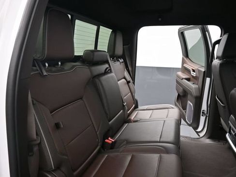 Used 2023 GMC Sierra 1500 Denali w/ Technology Package AWD/4WD image 27