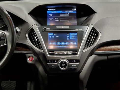 Used 2018 Acura MDX SH-AWD image 17