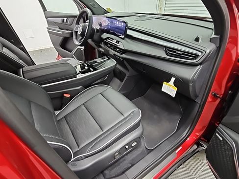 New 2025 Buick Enclave Sport Touring w/ Power Package image 40