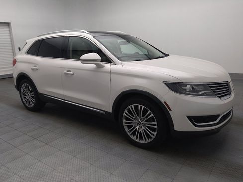 Used 2016 Lincoln MKX Reserve w/ Enhanced Security Package image 11