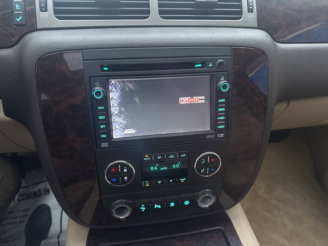 Used 2008 GMC Yukon XL Denali AWD/4WD image 25
