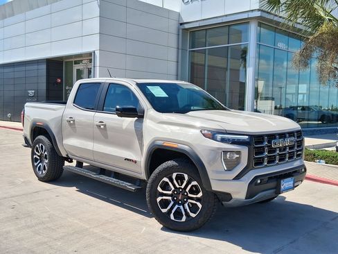 Used 2026 GMC Canyon AT4 w/ Technology Plus Package AWD/4WD image 1