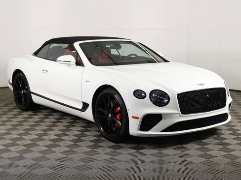 Used 2023 Bentley Continental GT Azure image 2