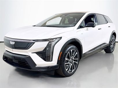 New 2025 Cadillac Optiq Sport 2