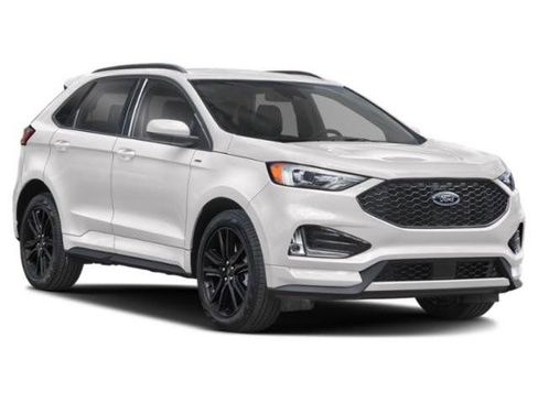 Used 2024 Ford Edge SEL AWD/4WD image 40