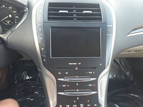 Used 2016 Lincoln MKZ AWD w/ Equipment Group 300A Reserve image 5