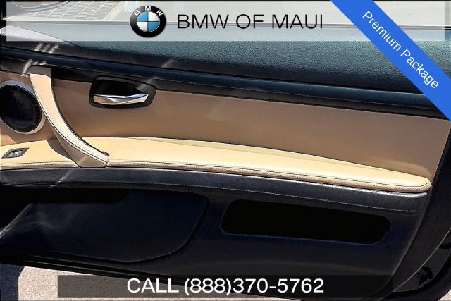 Used 2013 BMW M3 Convertible RWD image 24