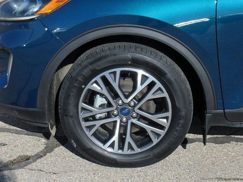 Used 2020 Ford Escape SEL image 12