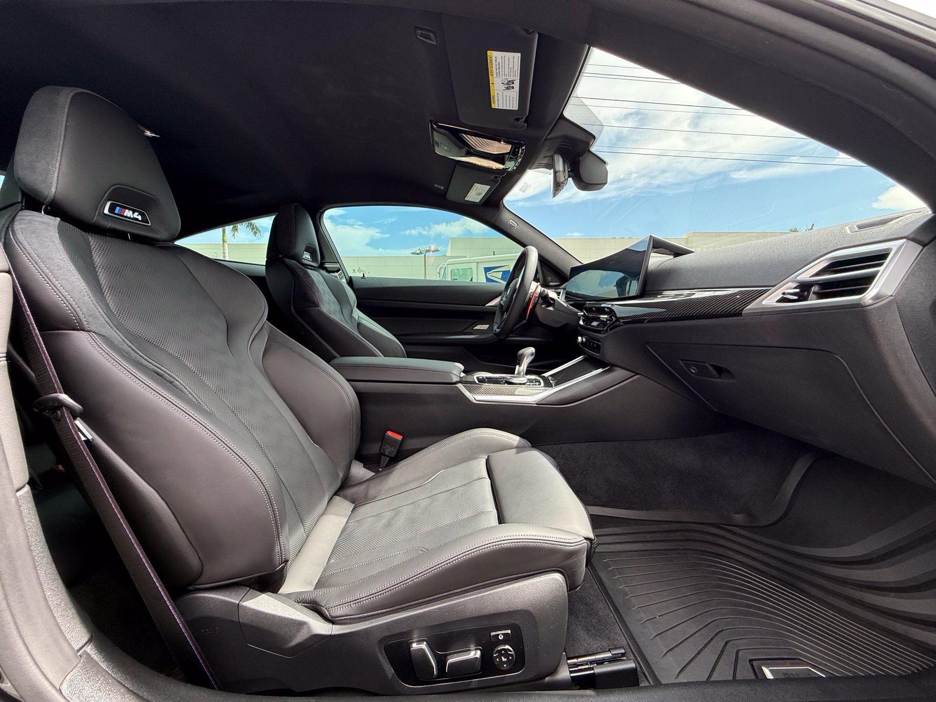 Used 2027 BMW M4 Competition RWD image 22