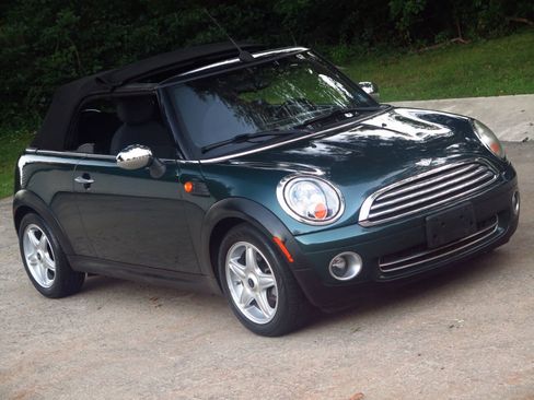 Used 2010 MINI Cooper Convertible FWD image 30