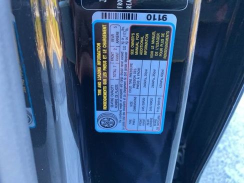 Used 2022 Kia Telluride EX w/ EX Premium Package image 36