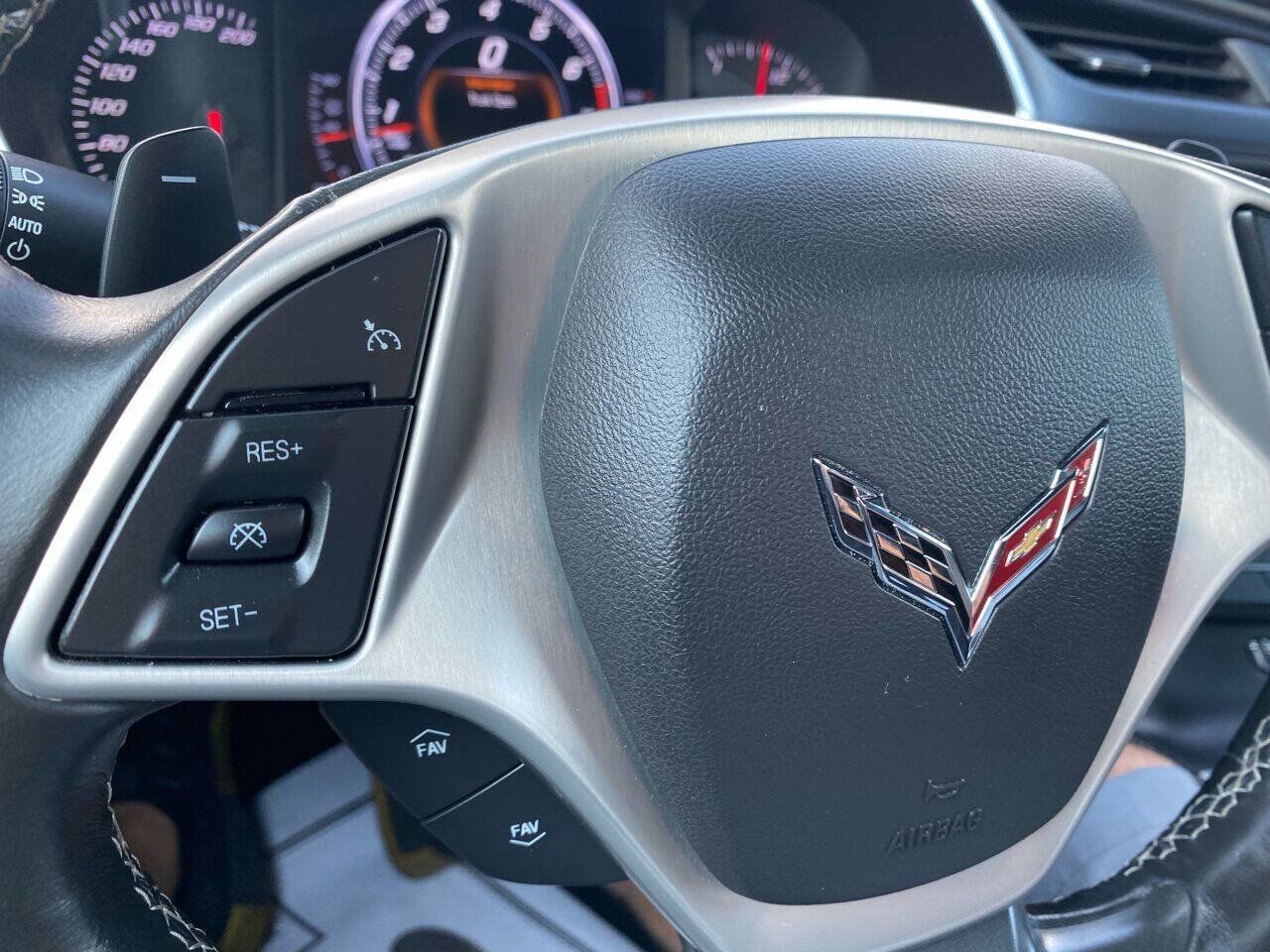 Used 2016 Chevrolet Corvette Stingray Coupe RWD image 64