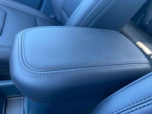 New 2025 Ford Maverick Lariat w/ Black Appearance Package AWD/4WD image 30