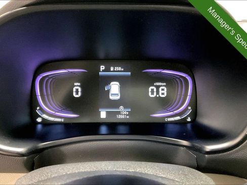 Used 2025 Kia Soul LX w/ LX Technology Package FWD image 26