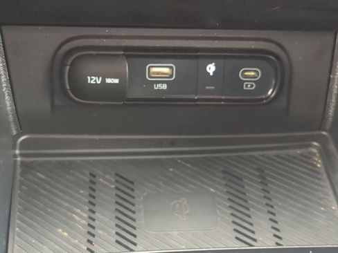 Certified 2023 Kia Sportage EX FWD image 26