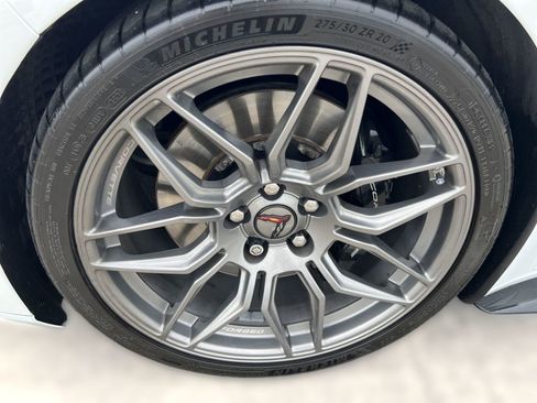 Used 2024 Chevrolet Corvette Z06 image 11
