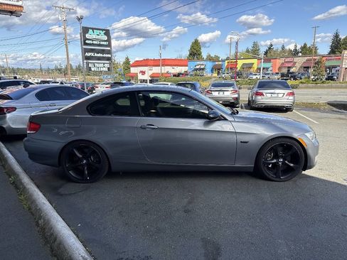 Used 2009 BMW 335i Coupe image 8