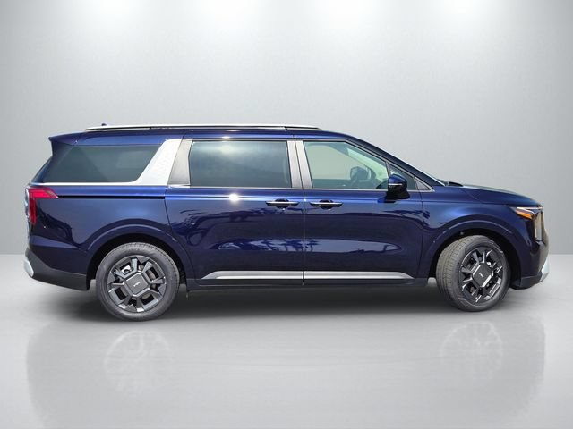 New 2026 Kia Carnival EX FWD image 4