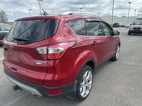 Used 2018 Ford Escape Titanium image 4