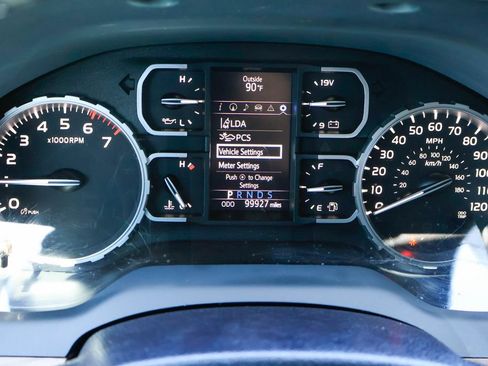 Used 2021 Toyota Tundra Limited w/ Nightshade Special Edition AWD/4WD image 13