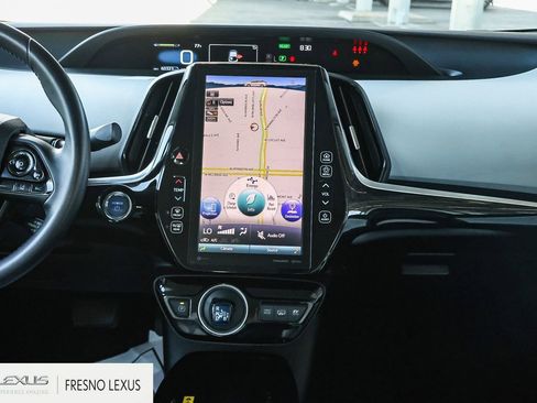 Used 2020 Toyota Prius Prime XLE FWD image 16