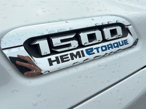 Used 2023 RAM 1500 Limited image 27