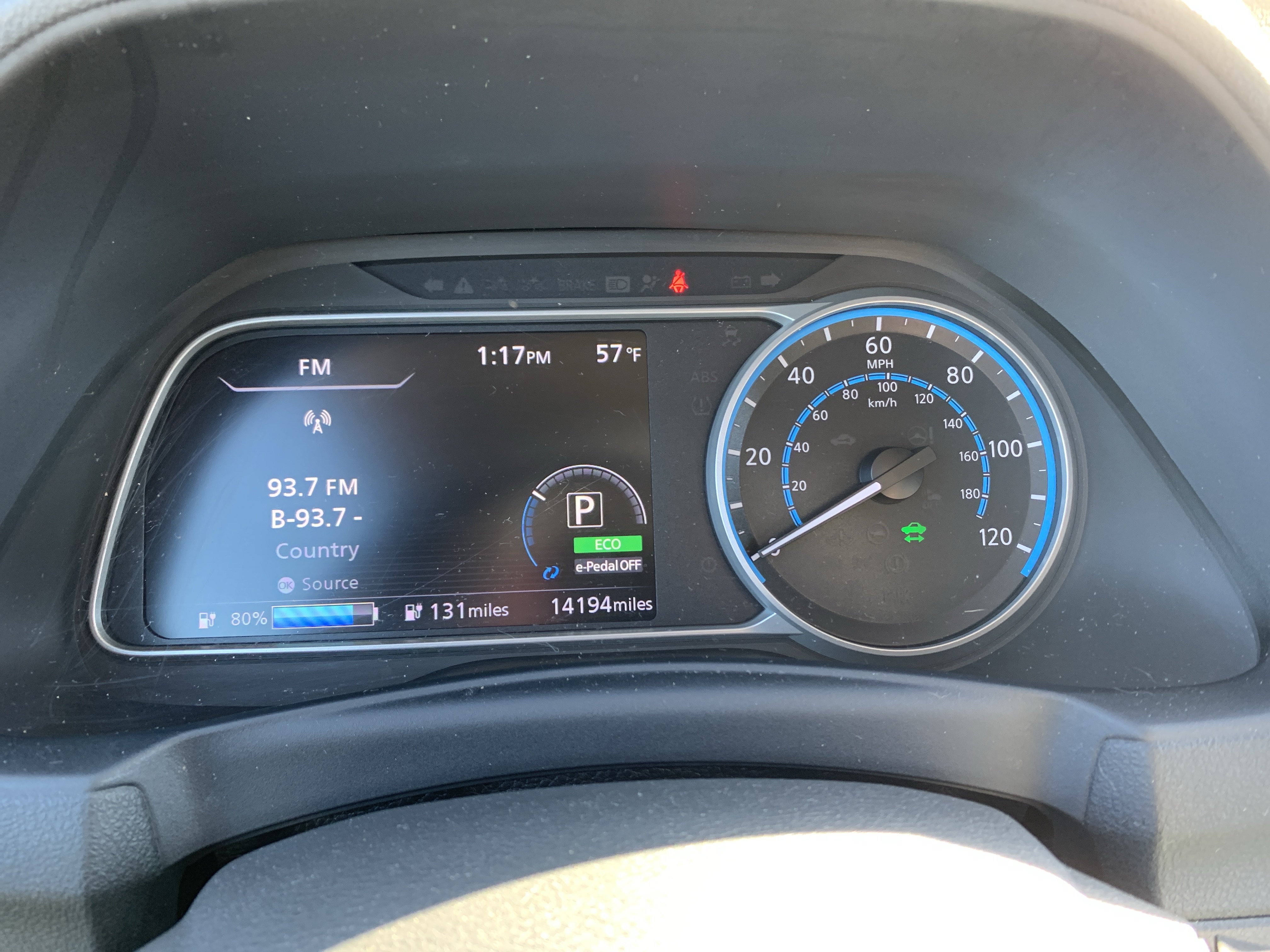 Used 2025 Nissan Leaf S FWD image 26