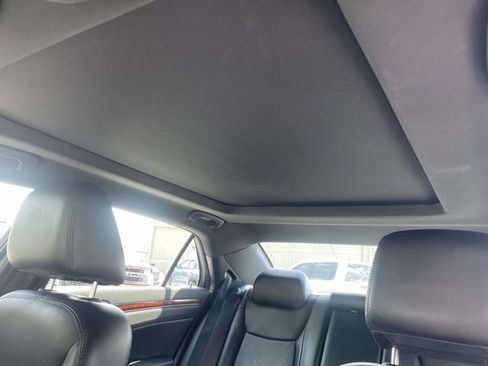 Used 2014 Chrysler 300 AWD w/ Driver Convenience Group image 19
