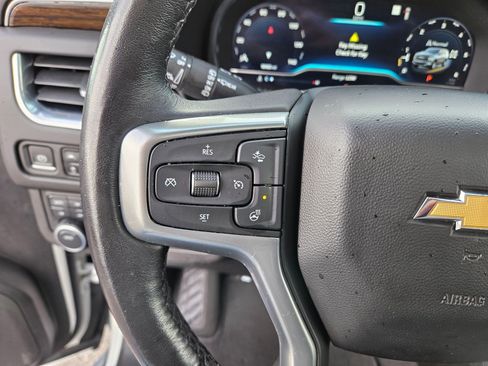 Used 2023 Chevrolet Tahoe Premier AWD/4WD image 18