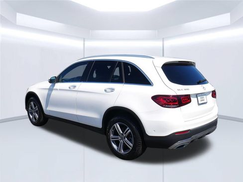 Used 2022 Mercedes-Benz GLC 300 4MATIC image 3