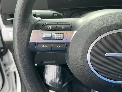 Used 2024 Hyundai Kona SE AWD/4WD image 17