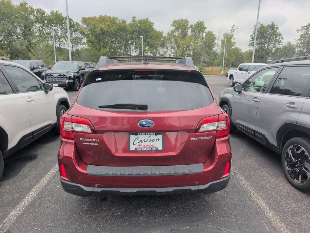 Used 2016 Subaru Outback 2.5i Premium w/ Popular Package #2 AWD/4WD image 4