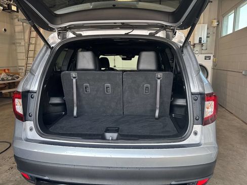 Used 2022 Honda Pilot Elite image 17