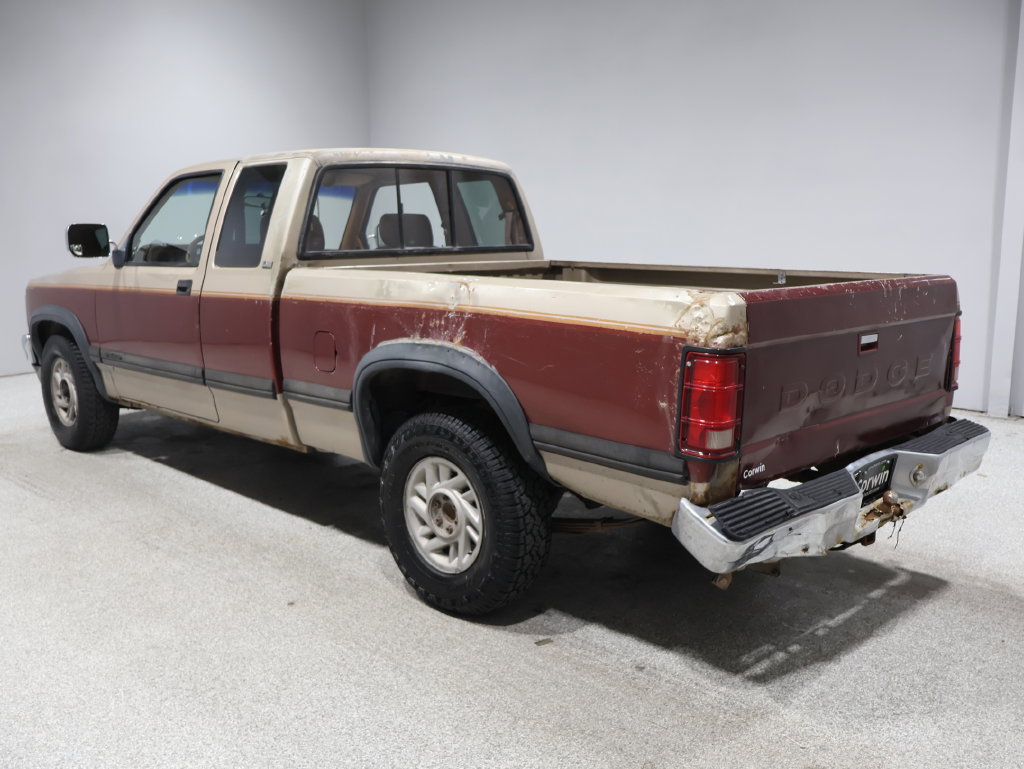 Used 1993 Dodge Dakota 2WD Club Cab image 13