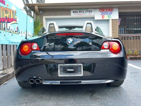 Used 2003 BMW Z4 2.5i image 24