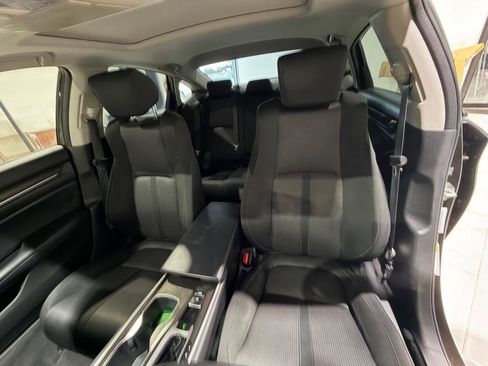 Used 2018 Honda Accord EX image 17