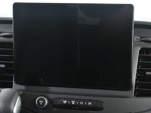 New 2026 Ford Transit 250 148 Medium Roof Extended AWD image 9