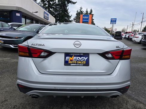 Used 2023 Nissan Altima 2.5 SL image 4