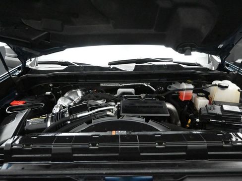 Used 2026 Chevrolet Silverado 3500 LT AWD/4WD image 16