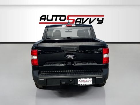 Used 2025 Ford Maverick XL FWD image 6