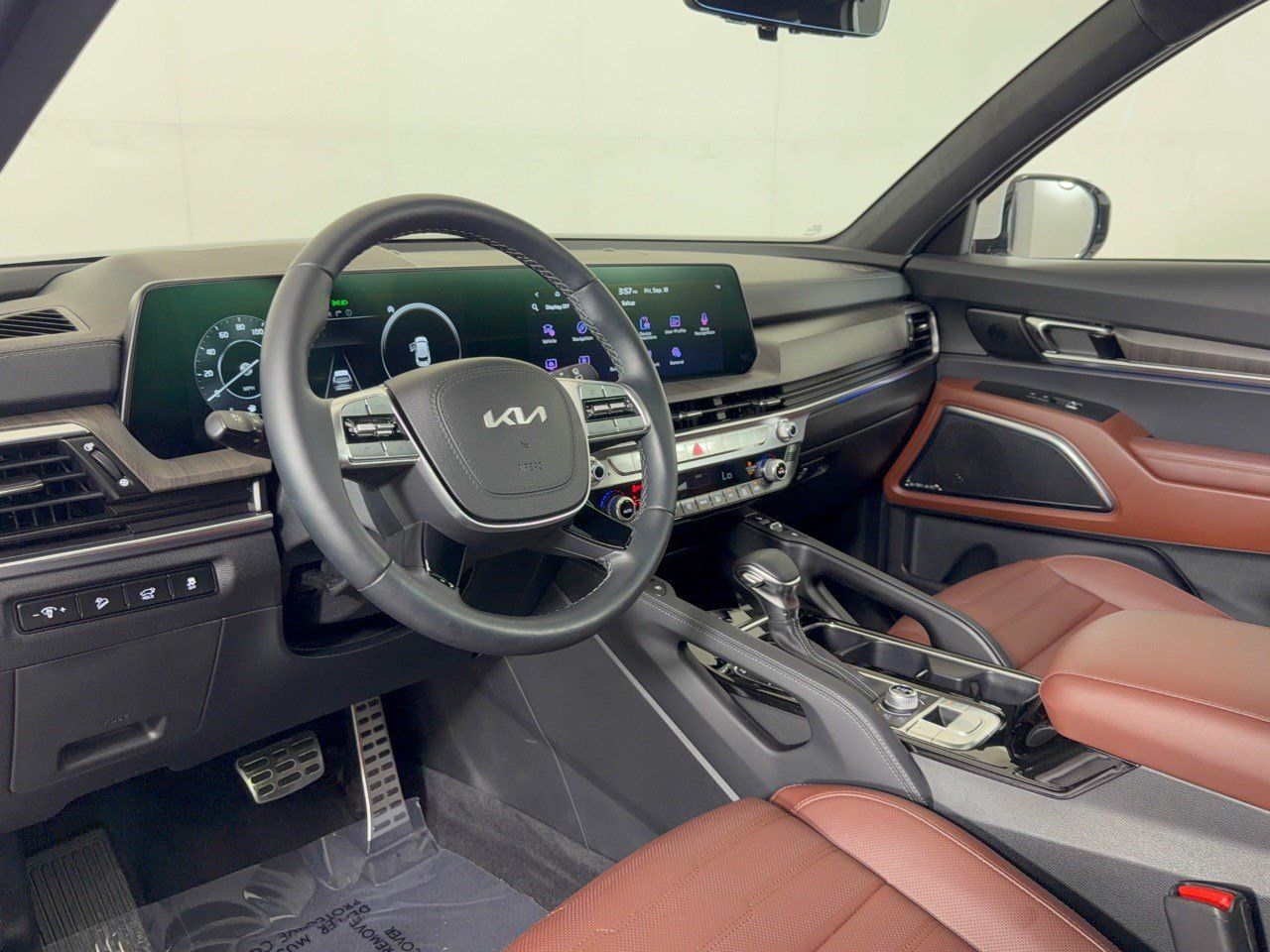 Used 2024 Kia Telluride SX Prestige AWD/4WD image 4