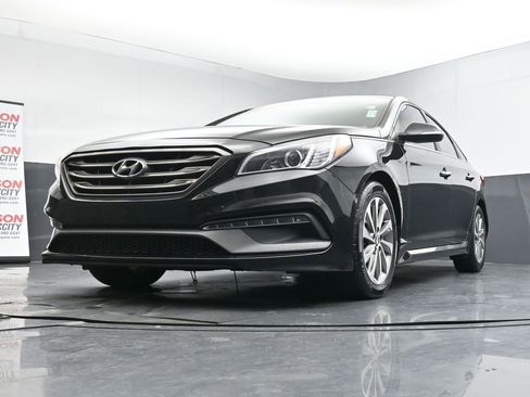 Used 2016 Hyundai Sonata Sport w/ Option Group 1V image 34