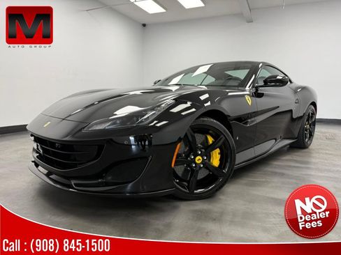 Used 2019 Ferrari Portofino RWD image 1
