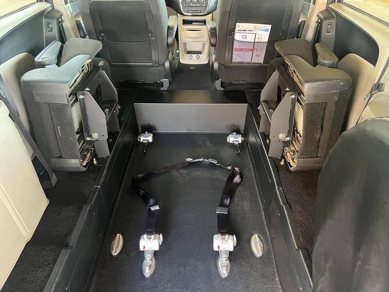 Used 2019 Dodge Grand Caravan SE w/ UConnect Hands-Free Group FWD image 35