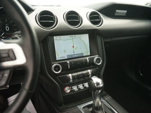 Used 2022 Ford Mustang GT Premium w/ Equipment Group 401A RWD image 22