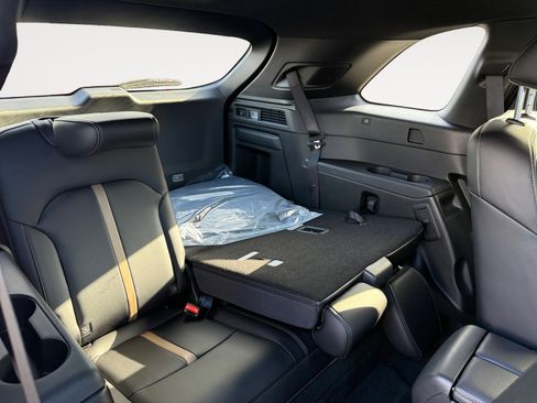 New 2026 MAZDA CX-90 3.3 Turbo S w/ Premium Plus image 19