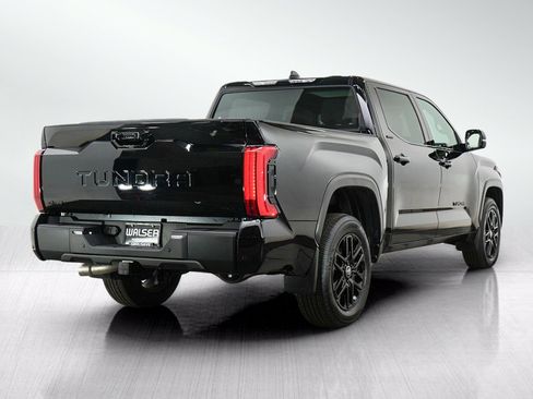 Used 2025 Toyota Tundra Limited AWD/4WD image 7