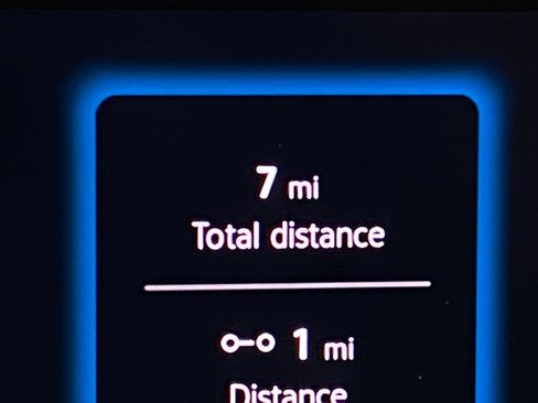 New 2025 Volkswagen Tiguan SE image 18